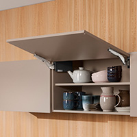 Aventos HK TOP Blumotion sada B střední bílá 930-2800, sada se skládá z: Aventos HK TOP Blumotion sada B střední bílá 930-2800, sada se skládá z: