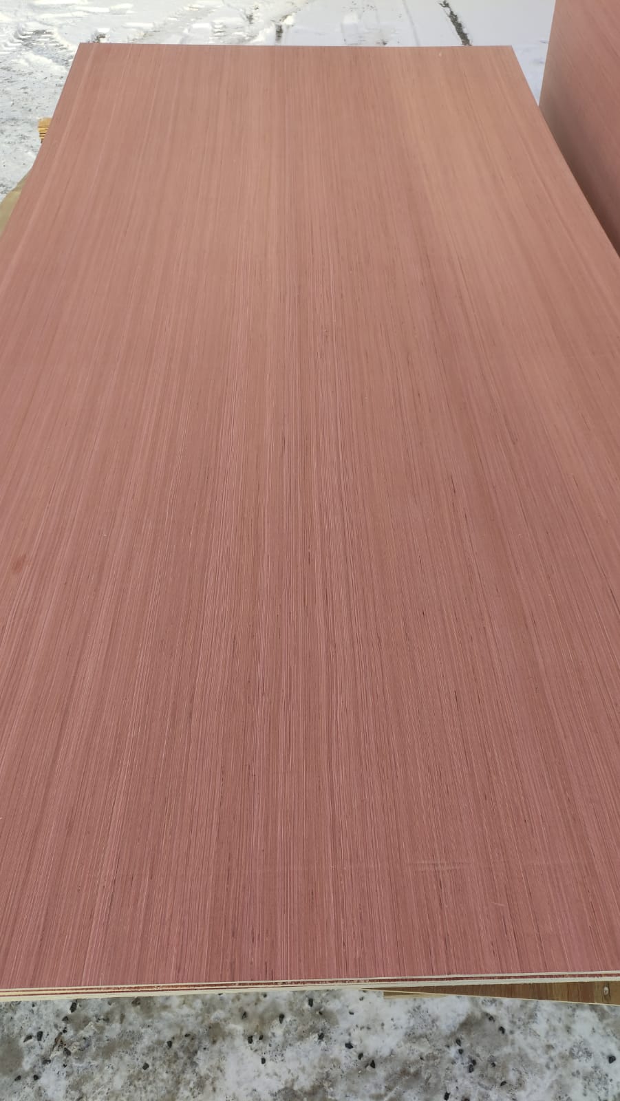 Preklizka-18 Bintangor 2440*1220*18 BB/CC vodovzdorná Preklizka-18 Bintangor 2440*1220*18 BB/CC vodovzdorná