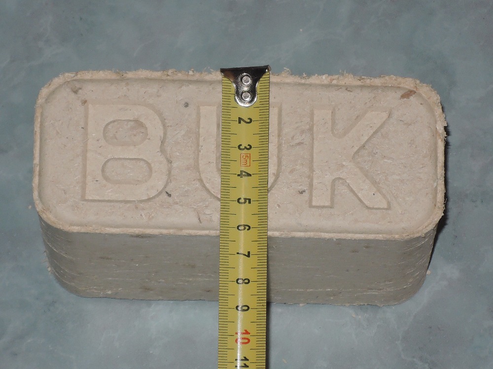 Brikety dřevěné BUK 10kg AKCE Brikety dřevěné BUK 10kg AKCE