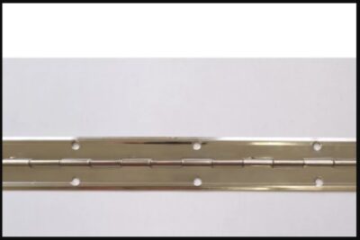 Závěs tyčový (pianový) NI 32x0,6x900/70 s prolisem Závěs tyčový (pianový) NI 32×0,6×900/70 s prolisem