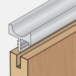 Uchytkový profil UK4 délka 2m, hliník stř. elox Uchytkový profil UK4 délka 2m, hliník stř. elox